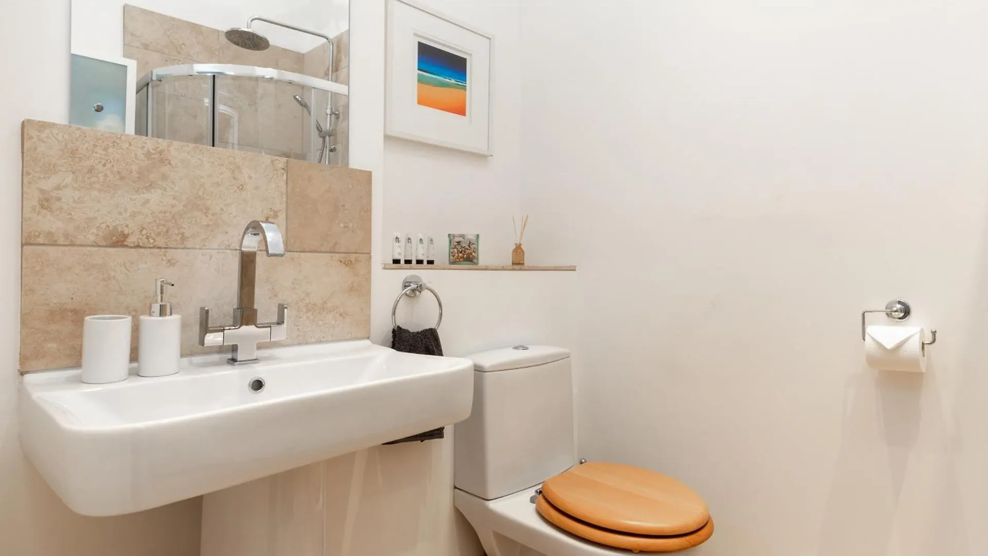 Spacious, Light-Filled Central Period Apartment Bath
