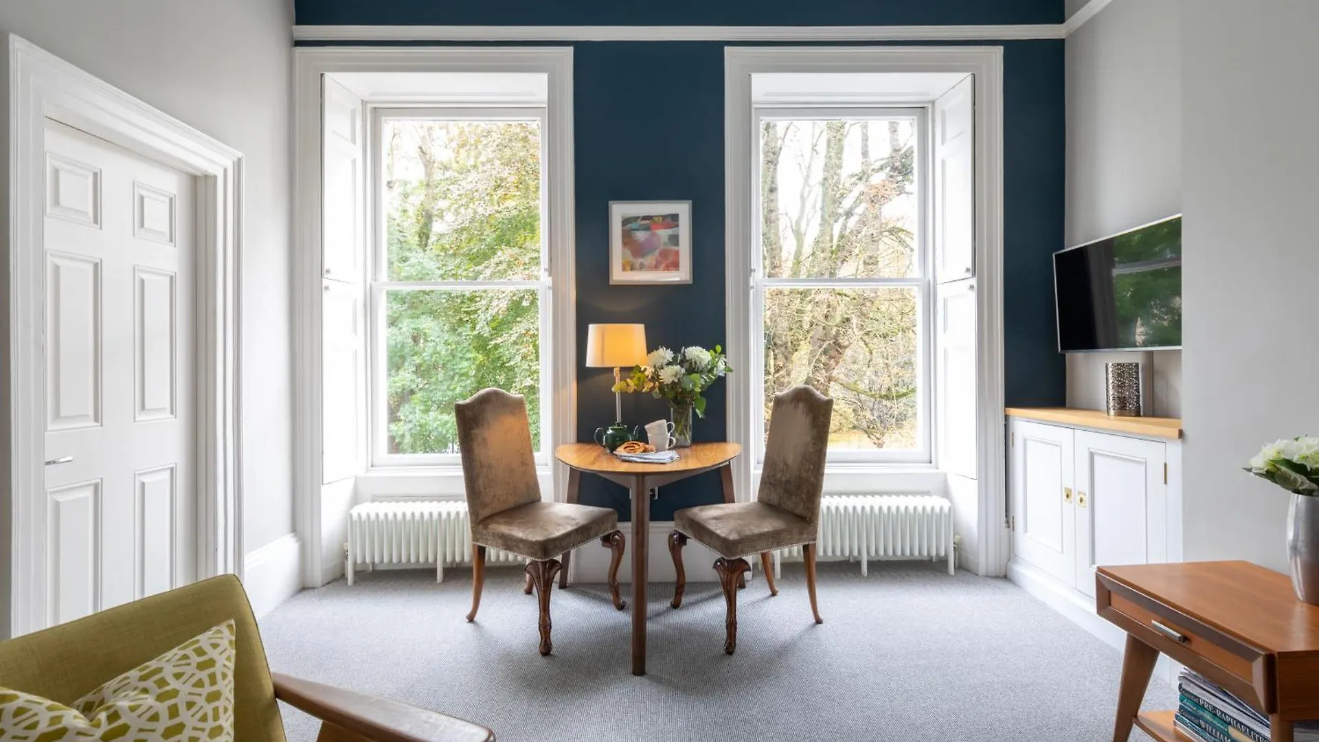Spacious, Light-Filled Central Period Apartment Bath United Kingdom